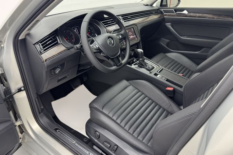 Used Volkswagen Magotan 2019 380TSI DSG Luxury Model China V Standard Left Front Seat