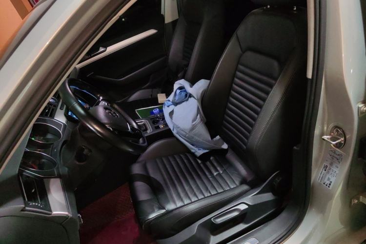Used Volkswagen Magotan 2019 280TSI DSG Comfort Model China V Standard Left Front Seat