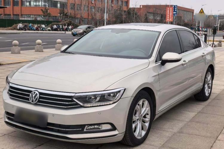 Used Volkswagen Magotan 2019 330TSI DSG Luxury Version China VI Standard Guazi used car, China used car export, Used car for sale, Used  cars, Cheapest cars for sale