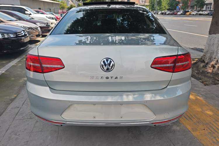 Used Volkswagen Magotan 2019 330TSI DSG Luxury Version China VI Standard Rear