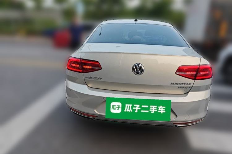 Used Volkswagen Magotan 2019 330TSI DSG Luxury Version China VI Standard Rear