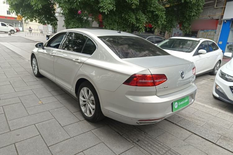 Used Volkswagen Magotan 2019 330TSI DSG Luxury Version China VI Standard Rear Left 45 Deg