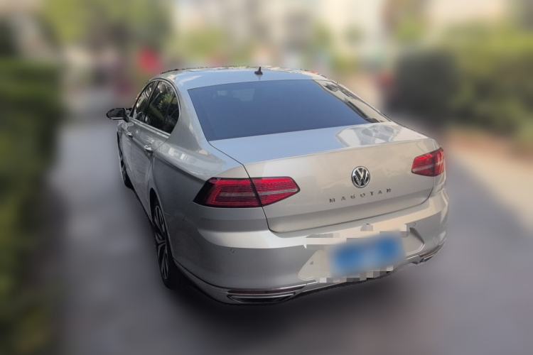 Used Volkswagen Magotan 2019 380TSI DSG Prestige Model China V Standard Rear Left 45 Deg