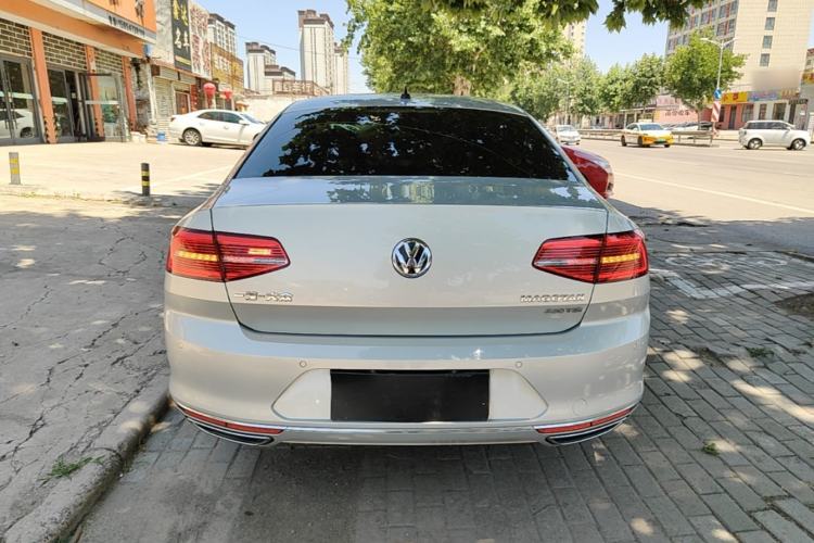 Used Volkswagen Magotan 2019 330TSI DSG Luxury Version China VI Standard Rear