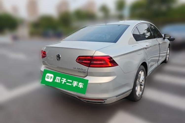 Used Volkswagen Magotan 2019 330TSI DSG Luxury Version China VI Standard Rear Right 45 Deg