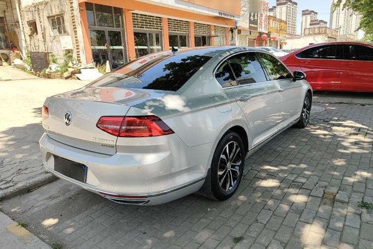 Used Volkswagen Magotan 2019 330TSI DSG Luxury Version China VI Standard Rear Right 45 Deg