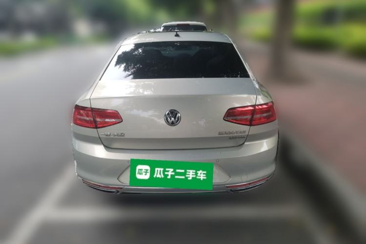 Used Volkswagen Magotan 2019 330TSI DSG Luxury Version China VI Standard Rear