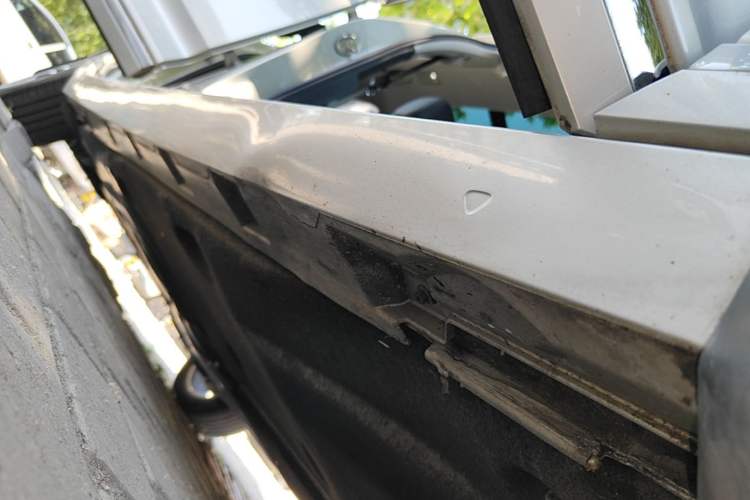 Used Volkswagen Magotan 2019 330TSI DSG Luxury Version China VI Standard Right Side Sill