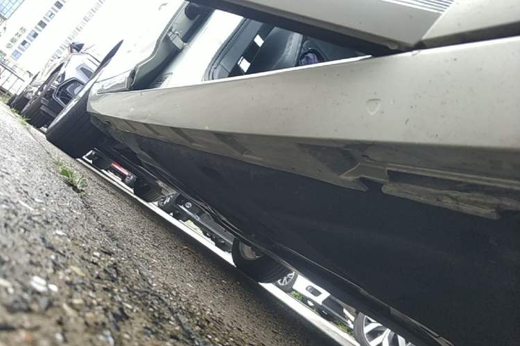Used Volkswagen Magotan 2019 330TSI DSG Luxury Model China V Standard Right Side Sill