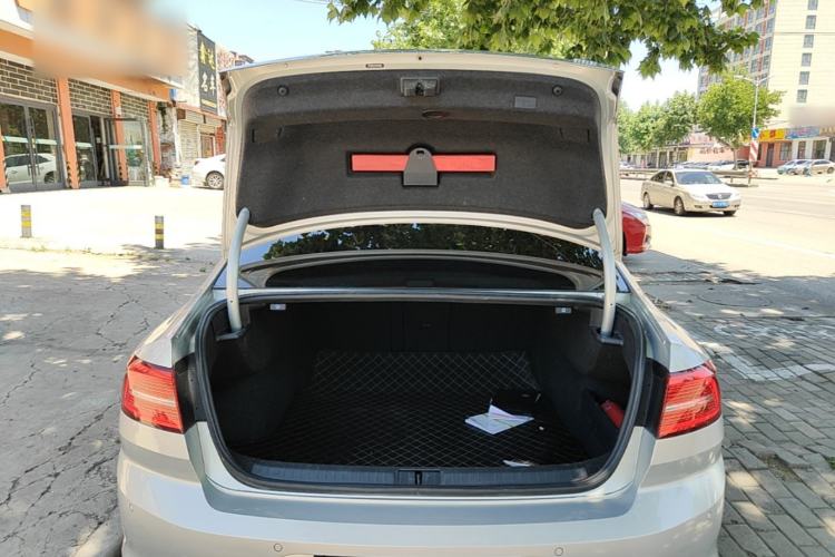 Used Volkswagen Magotan 2019 330TSI DSG Luxury Version China VI Standard Trunk