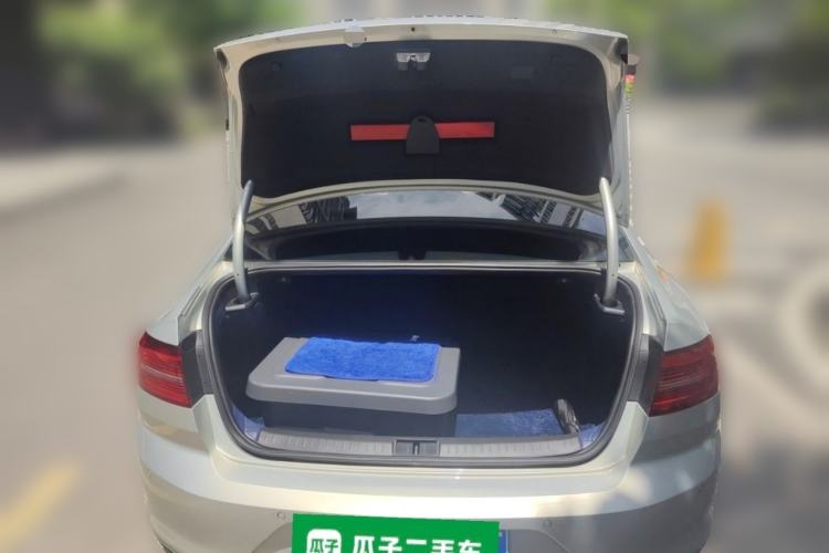 Used Volkswagen Magotan 2019 330TSI DSG Luxury Model China V Standard Trunk