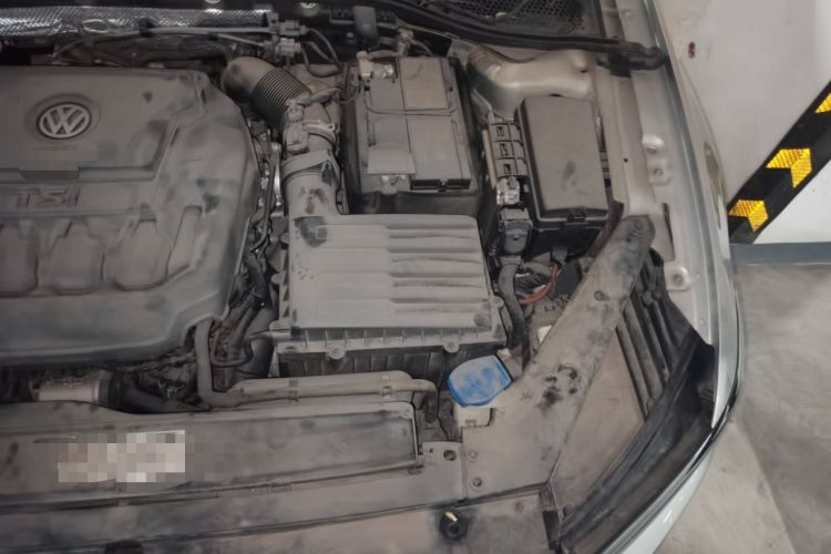 Used Volkswagen Magotan 2019 330TSI DSG Luxury Model China V Standard Engine Bay Left