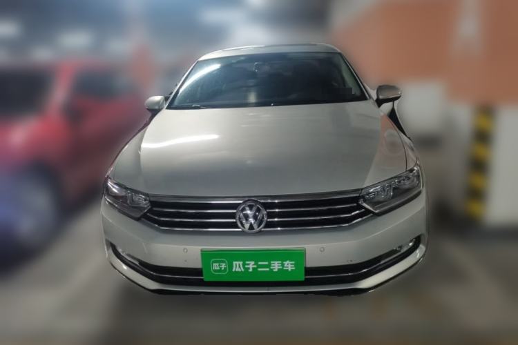 Used Volkswagen Magotan 2019 330TSI DSG Luxury Model China V Standard Front