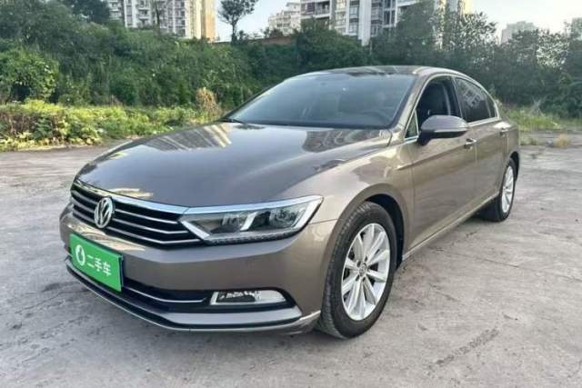 Used Volkswagen Magotan 2019 330TSI DSG Leading Edition China V Standard