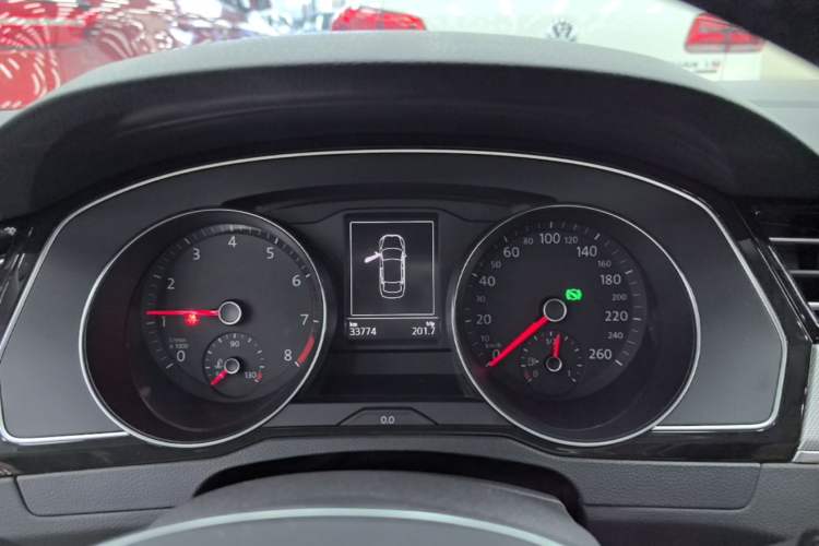 Used Volkswagen Magotan 2019 330TSI DSG Leading Edition China V Standard Instrument Cluster