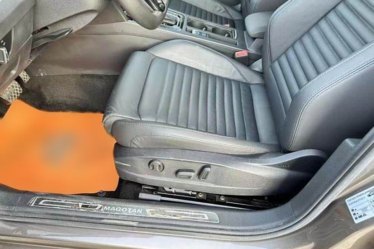 Used Volkswagen Magotan 2019 330TSI DSG Leading Edition China V Standard Interior 6