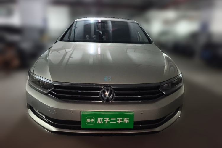 Used Volkswagen Magotan 2019 330TSI DSG Luxury Model China V Standard Front