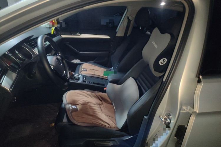 Used Volkswagen Magotan 2019 280TSI DSG Comfort Model China VI Standard Left Front Seat
