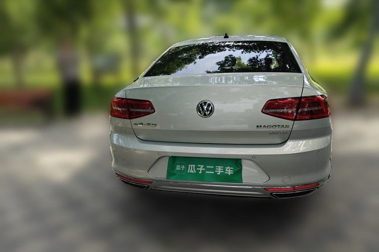 Used Volkswagen Magotan 2019 330TSI DSG Luxury Version China VI Standard Rear