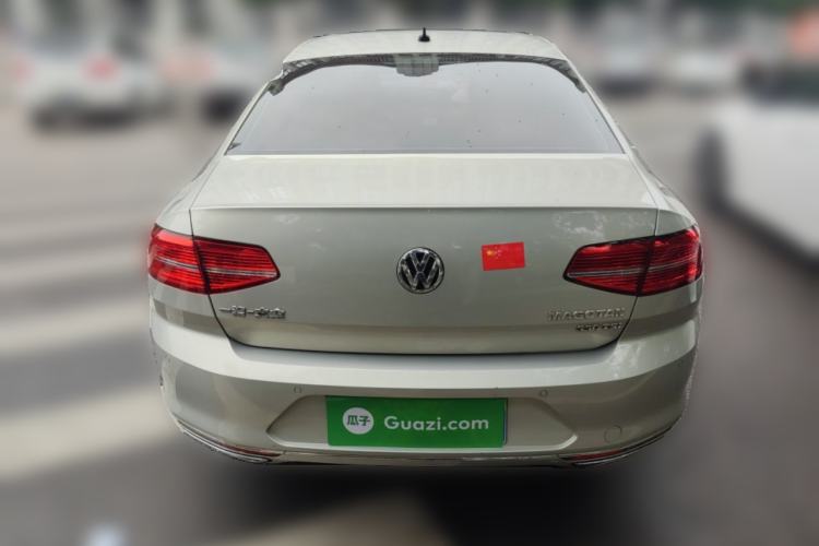 Used Volkswagen Magotan 2019 330TSI DSG Luxury Version China VI Standard Rear
