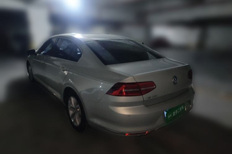 Used Volkswagen Magotan 2019 280TSI DSG Comfort Model China VI Standard Rear Left 45 Deg