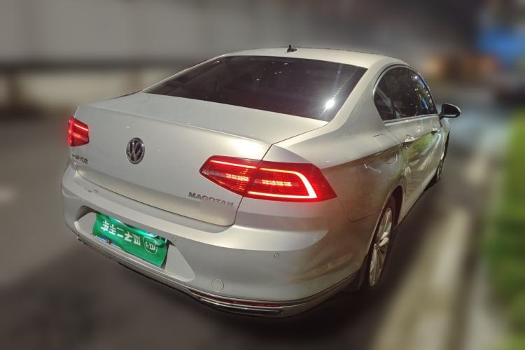 Used Volkswagen Magotan 2019 330TSI DSG Luxury Version China VI Standard Rear Right 45 Deg