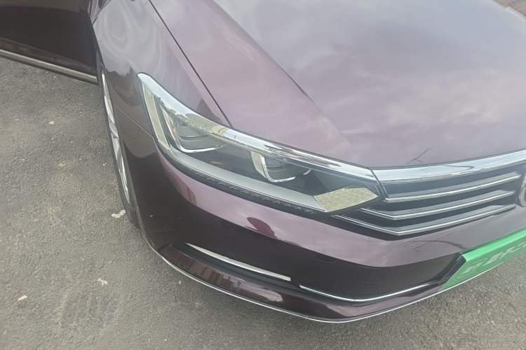 Used Volkswagen Magotan 2019 330TSI DSG Luxury Model China V Standard Right Front Headlight