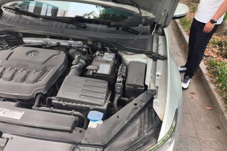 Used Volkswagen Magotan 2019 330TSI DSG Luxury Model China V Standard Engine Bay Left