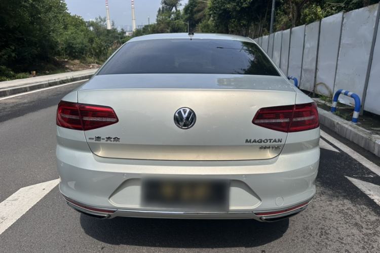 Used Volkswagen Magotan 2019 380TSI DSG Luxury Model China V Standard Exterior 1