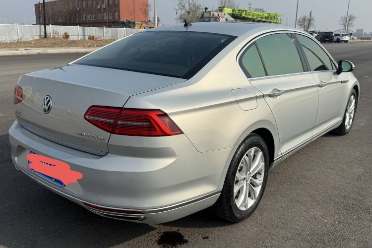 Used Volkswagen Magotan 2019 330TSI DSG Luxury Version China VI Standard Exterior 5