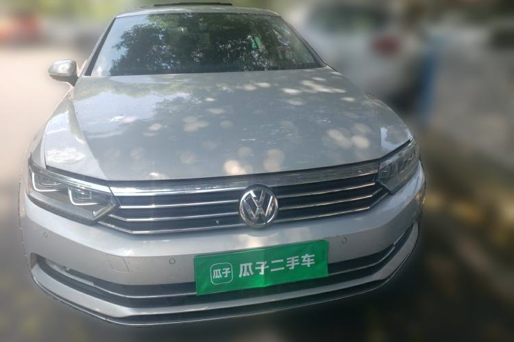 Used Volkswagen Magotan 2019 330TSI DSG Luxury Version China VI Standard Front