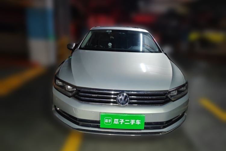 Used Volkswagen Magotan 2019 330TSI DSG Leading Model China VI Standard Front