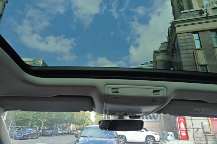 Used Volkswagen Magotan 2019 330TSI DSG Luxury Model China V Standard Headliner