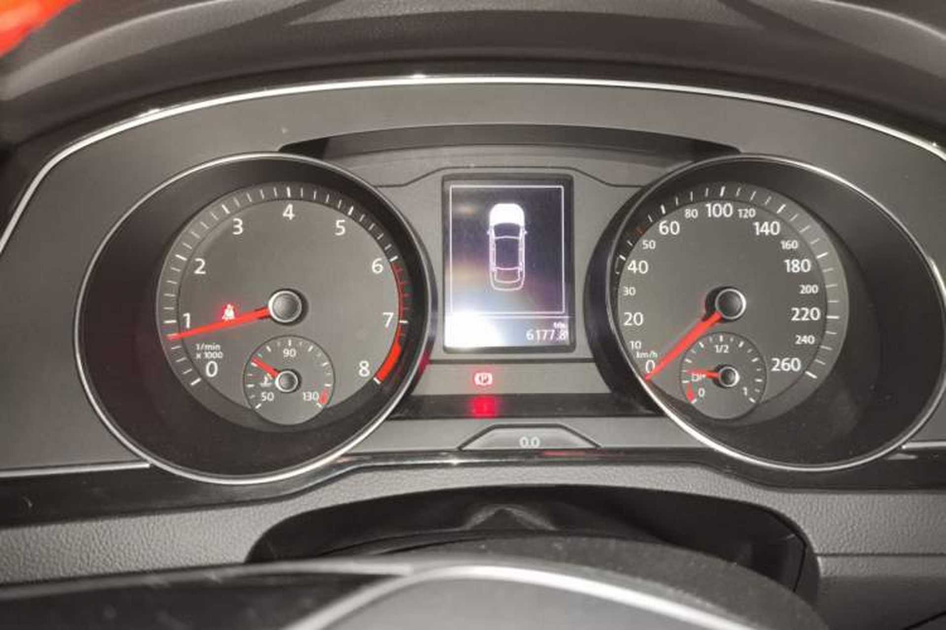 Used Volkswagen Magotan 2019 330TSI DSG Leading Edition China V Standard Instrument Cluster