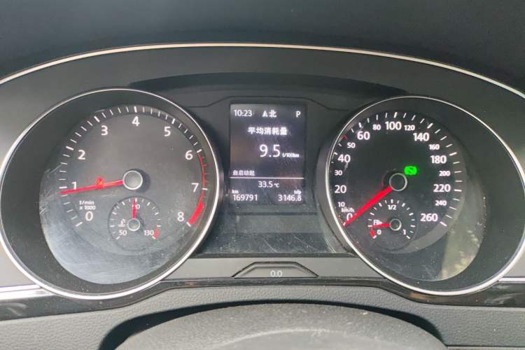 Used Volkswagen Magotan 2019 330TSI DSG Luxury Model China V Standard Instrument Cluster