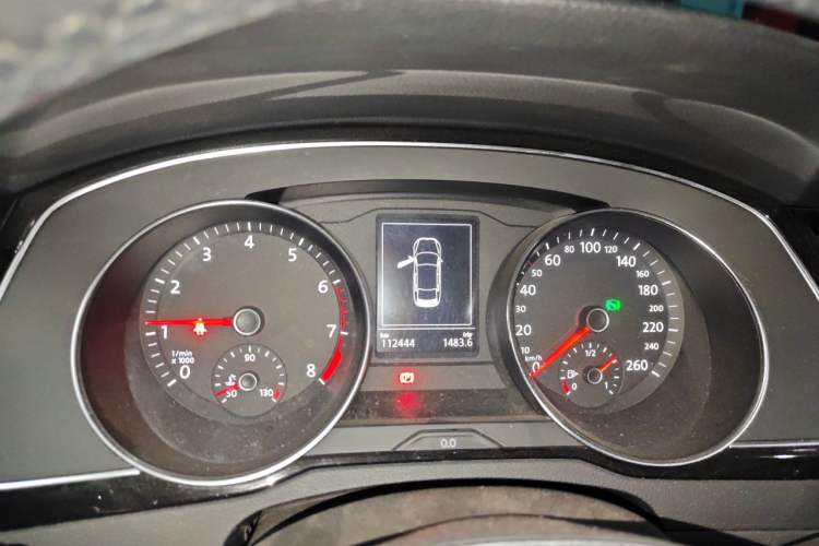 Used Volkswagen Magotan 2019 330TSI DSG Leading Model China VI Standard Instrument Cluster