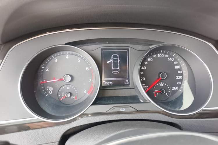 Used Volkswagen Magotan 2019 330TSI DSG Luxury Model China V Standard Instrument Cluster