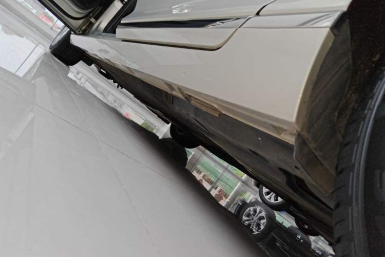 Used Volkswagen Magotan 2019 280TSI DSG Comfort Model China VI Standard Left Side Sill