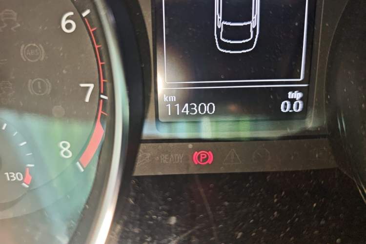 Used Volkswagen Magotan 2019 330TSI DSG Leading Model China VI Standard Odometer Close Up