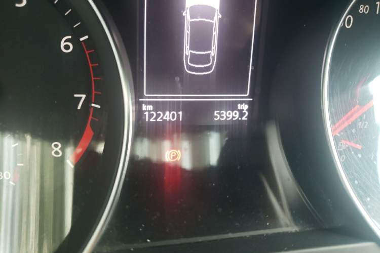 Used Volkswagen Magotan 2019 330TSI DSG Luxury Version China VI Standard Odometer Close Up