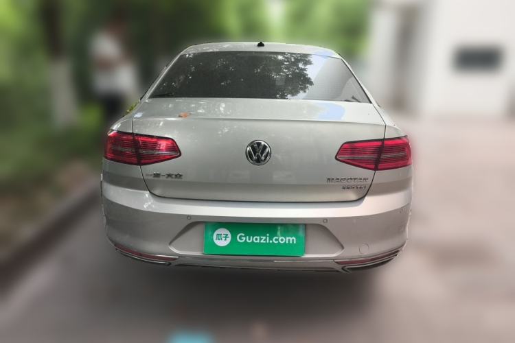 Used Volkswagen Magotan 2019 330TSI DSG Luxury Model China V Standard Rear