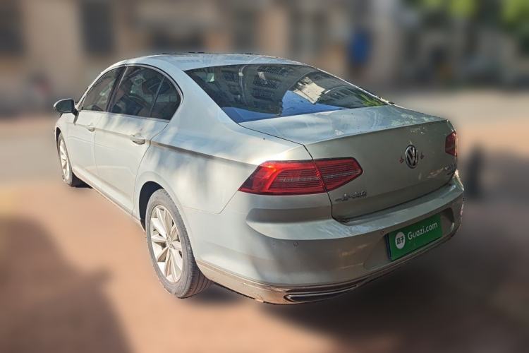 Used Volkswagen Magotan 2019 330TSI DSG Leading Model China VI Standard Rear Left 45 Deg