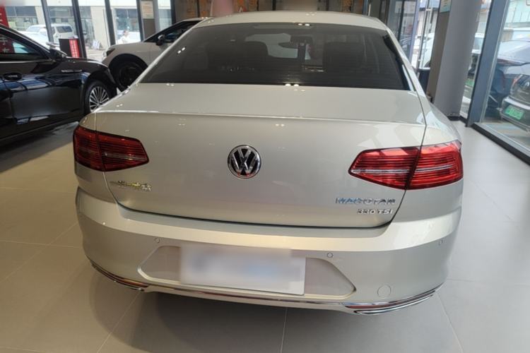 Used Volkswagen Magotan 2019 330TSI DSG Luxury Version China VI Standard Rear