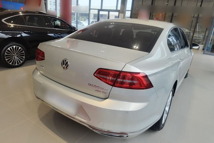 Used Volkswagen Magotan 2019 330TSI DSG Luxury Version China VI Standard Rear Right 45 Deg