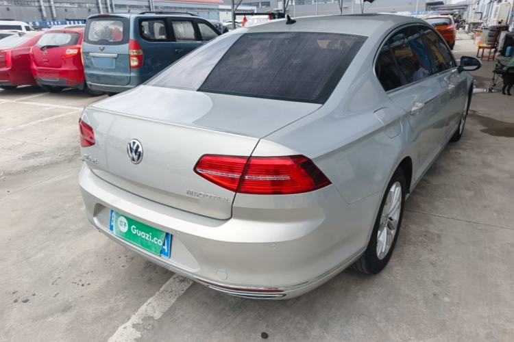 Used Volkswagen Magotan 2019 330TSI DSG Luxury Model China V Standard Rear Right 45 Deg