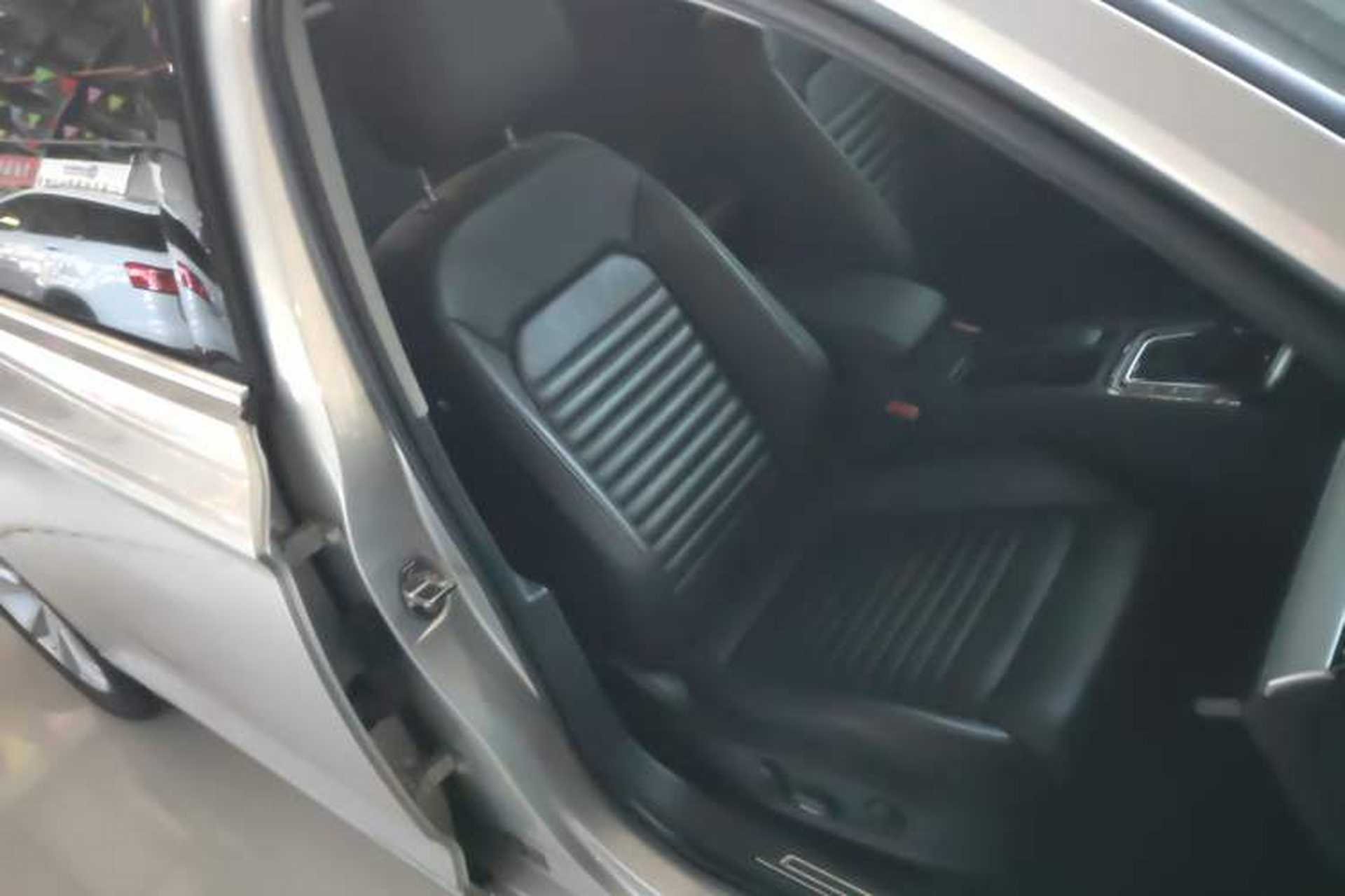 Used Volkswagen Magotan 2019 330TSI DSG Leading Edition China V Standard Right Front Seat