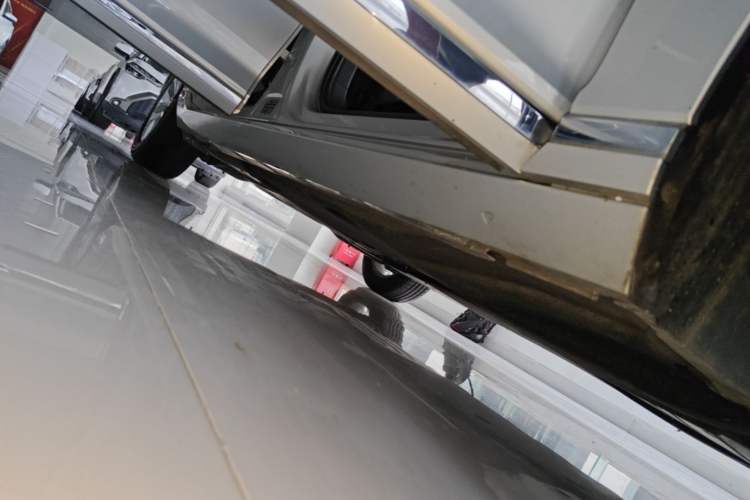 Used Volkswagen Magotan 2019 280TSI DSG Comfort Model China VI Standard Right Side Sill