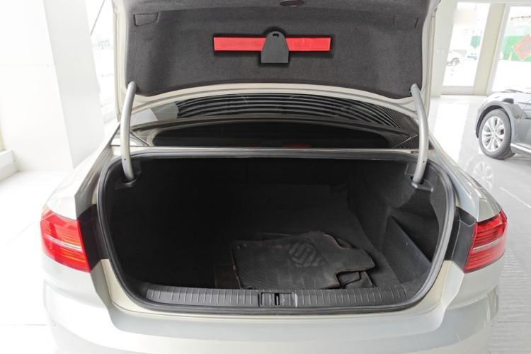 Used Volkswagen Magotan 2019 280TSI DSG Comfort Model China VI Standard Trunk