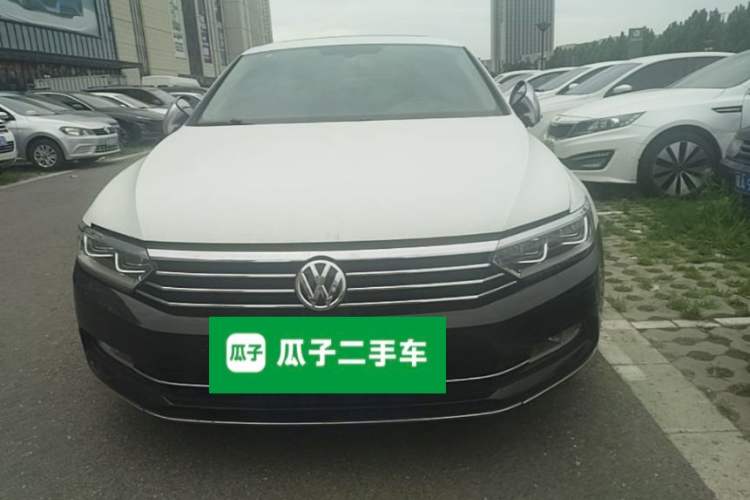 Used Volkswagen Magotan 2019 330TSI DSG Luxury Version China VI Standard Front