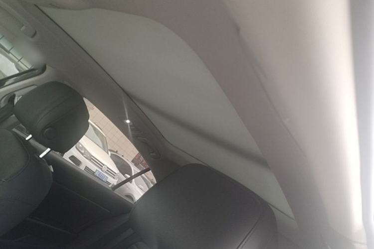 Used Volkswagen Magotan 2019 330TSI DSG Luxury Version China VI Standard Headliner